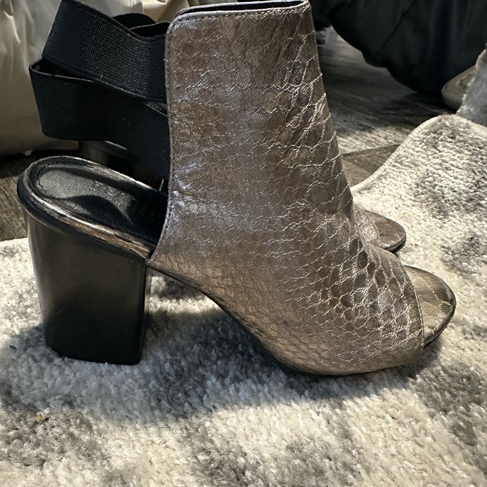 Bootie/Sandals